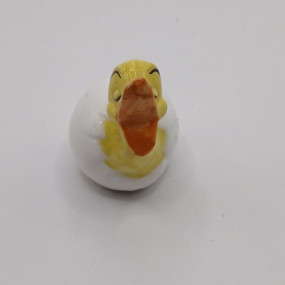 Bug House Hatching Duckling figurine - Picture 2 of 7